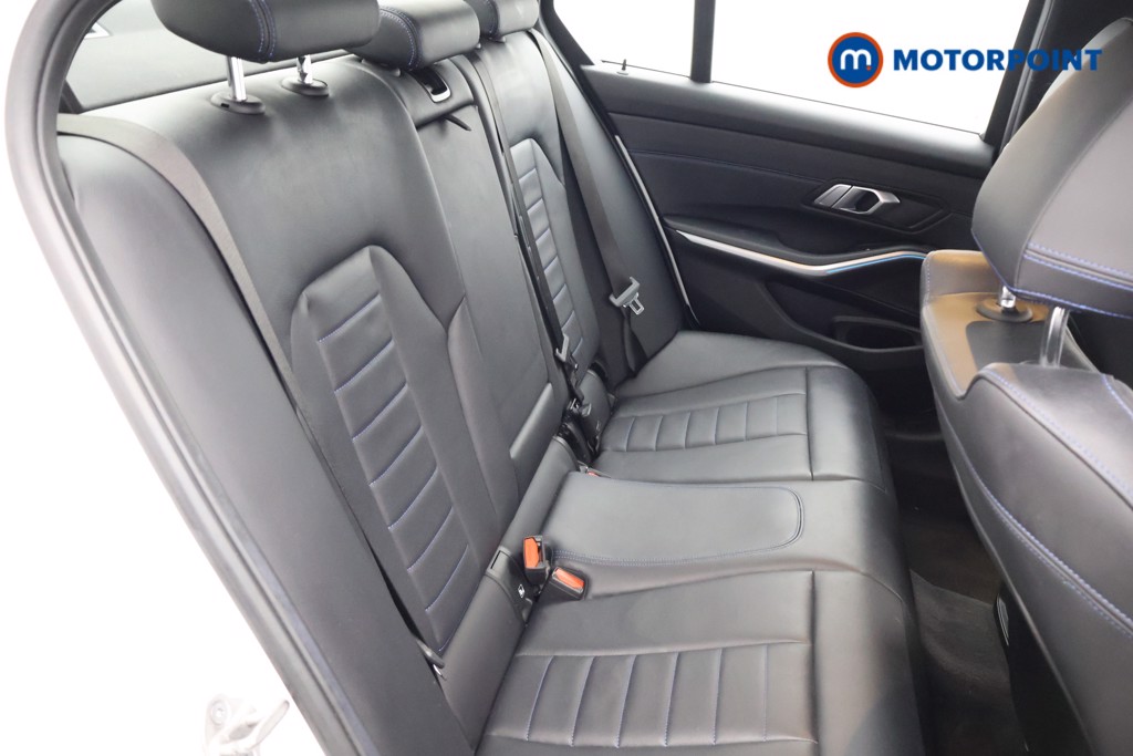 BMW 3 Series M Sport Automatic Petrol Plug-In Hybrid Saloon - Stock Number (1593499) - 27th supplementary image