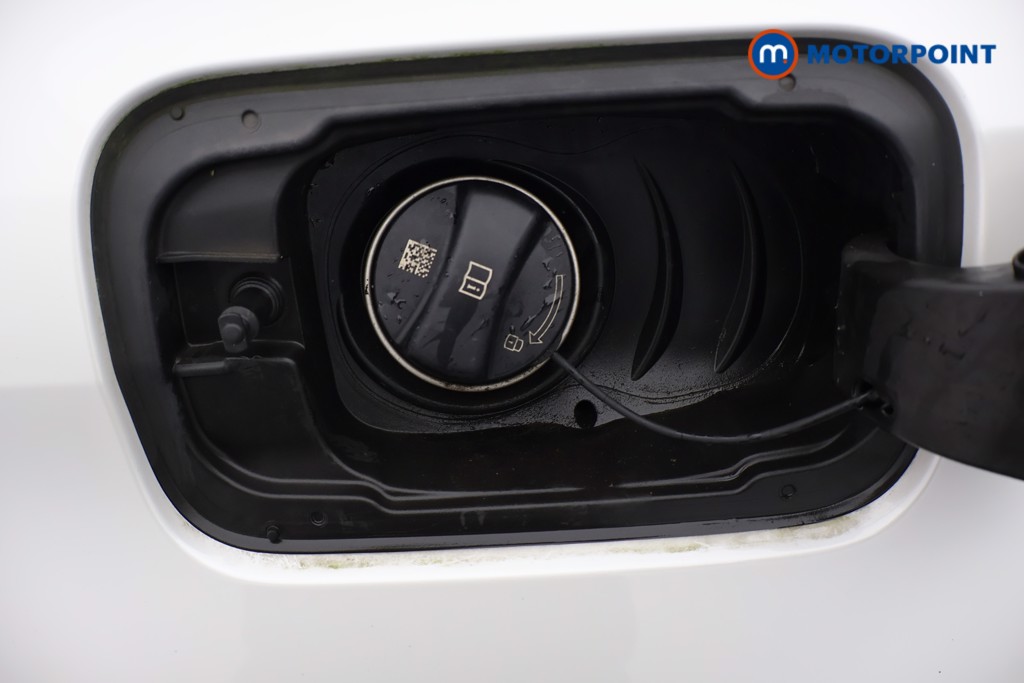 BMW 3 Series M Sport Automatic Petrol Plug-In Hybrid Saloon - Stock Number (1593499) - 28th supplementary image