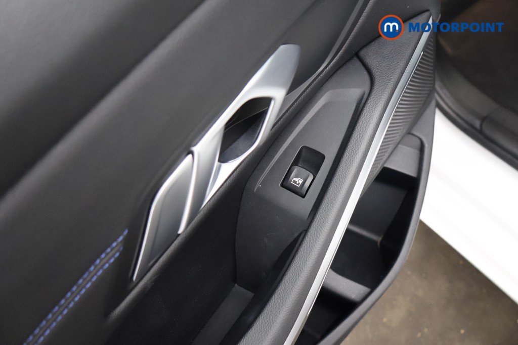 BMW 3 Series M Sport Automatic Petrol Plug-In Hybrid Saloon - Stock Number (1593499) - 36th supplementary image