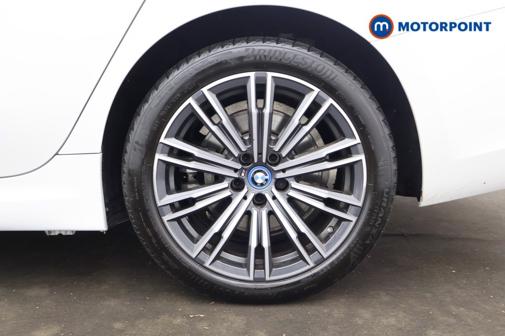 BMW 3 Series M Sport Automatic Petrol Plug-In Hybrid Saloon - Stock Number (1593499) - 44th supplementary image