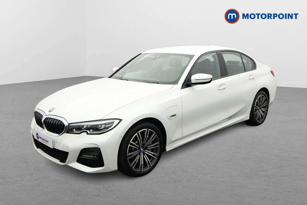 BMW 3 Series M Sport Automatic Petrol Plug-In Hybrid Saloon - Stock Number (1593499) - Passenger side front corner