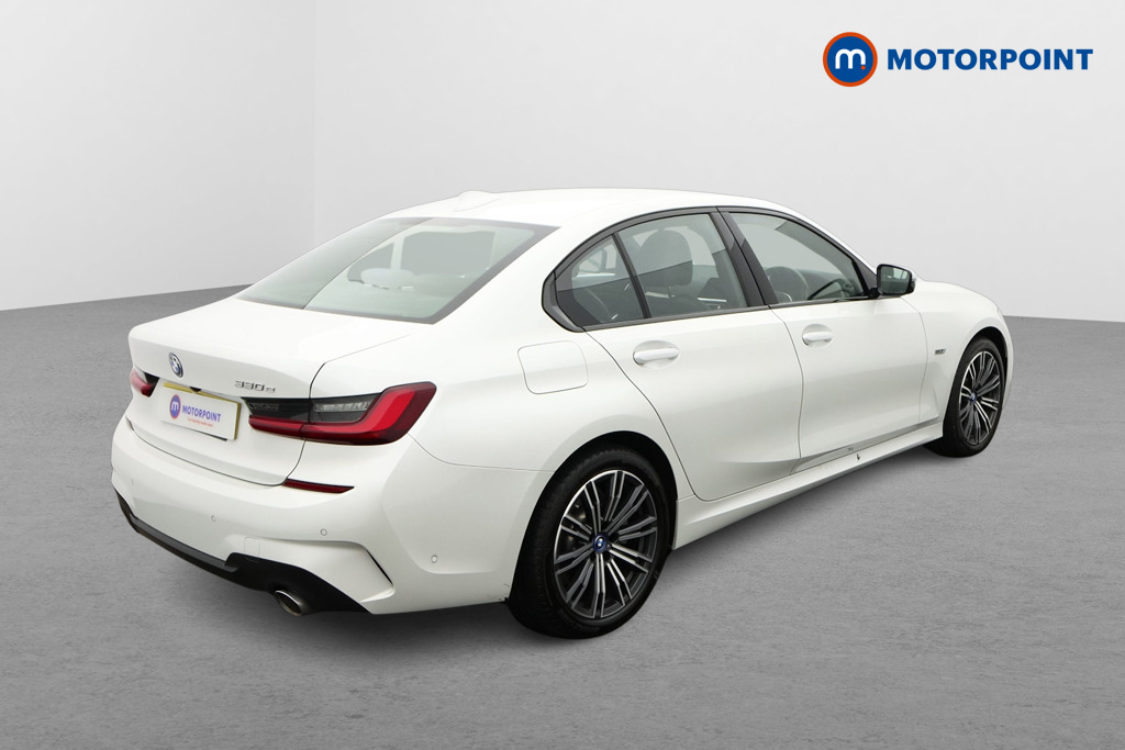 BMW 3 Series M Sport Automatic Petrol Plug-In Hybrid Saloon - Stock Number (1593499) - Drivers side rear corner