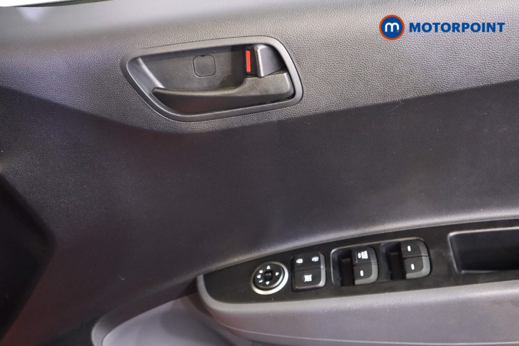 Hyundai I10 Play Manual Petrol Hatchback - Stock Number (1593627) - 11th supplementary image