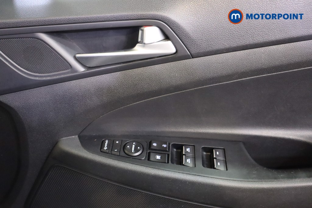 Hyundai Tucson Se Nav Manual Petrol SUV - Stock Number (1594048) - 10th supplementary image