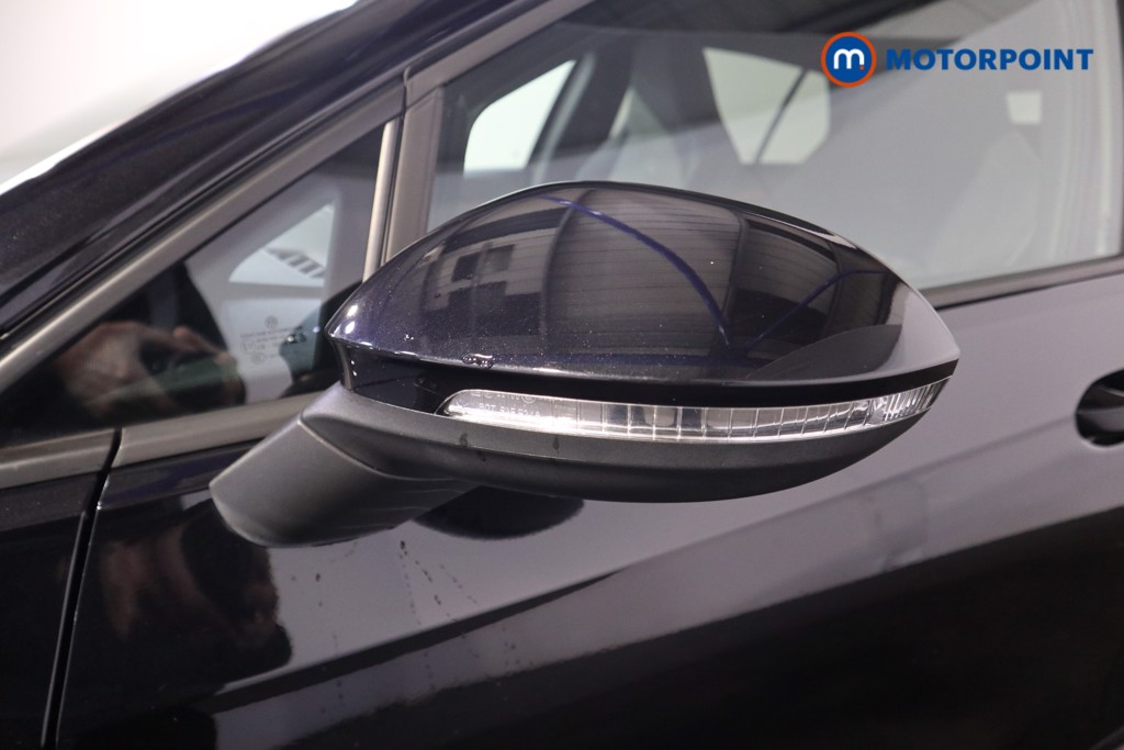 Volkswagen Golf R-Line Automatic Petrol Hatchback - Stock Number (1594187) - 30th supplementary image