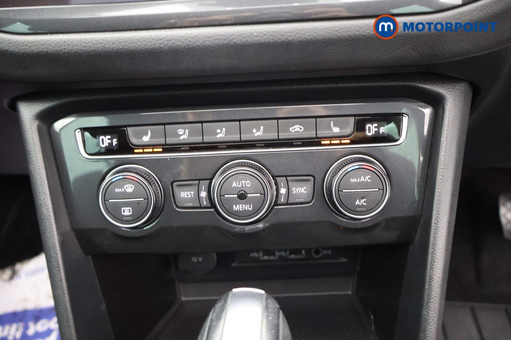 Volkswagen Tiguan SEL Automatic Petrol SUV - Stock Number (1594341) - 10th supplementary image