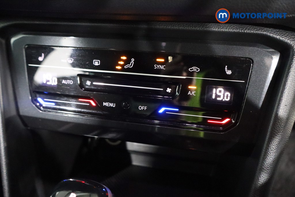 Volkswagen Tiguan R-Line Automatic Petrol SUV - Stock Number (1552193) - 11th supplementary image