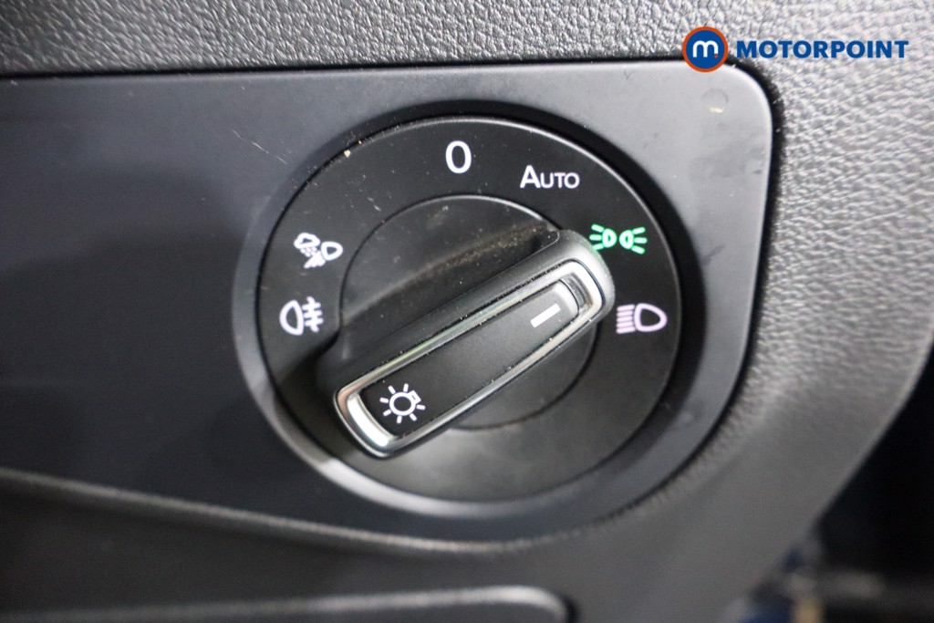 Volkswagen Tiguan R-Line Automatic Petrol SUV - Stock Number (1552193) - 17th supplementary image