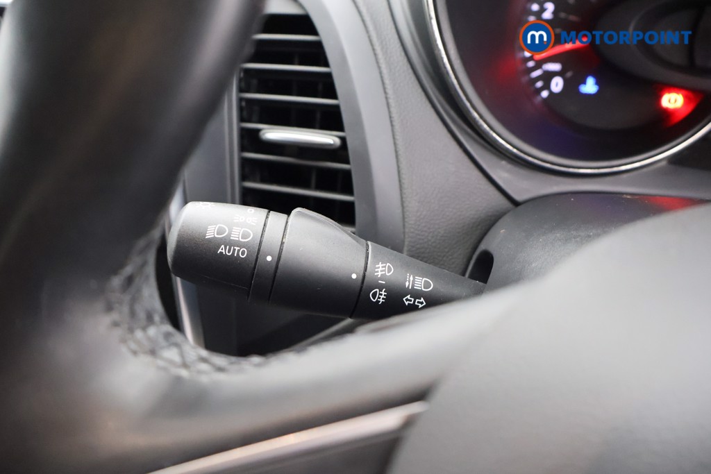 Renault Captur Gt Line Manual Diesel SUV - Stock Number (1576846) - 5th supplementary image