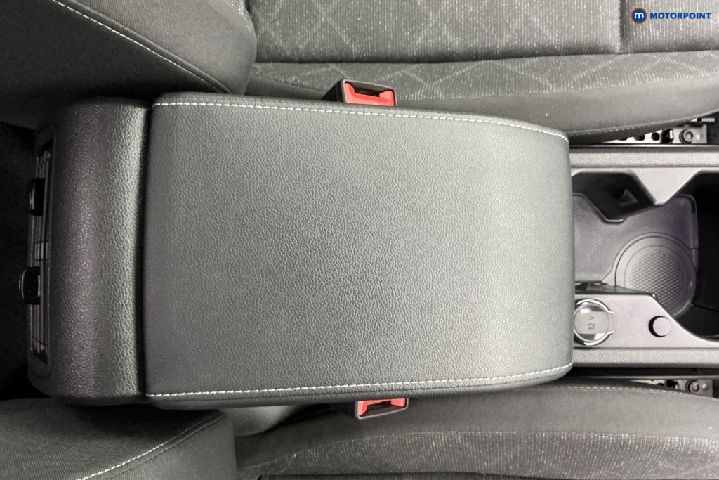 Volkswagen Golf Life Manual Petrol Hatchback - Stock Number (1577216) - 12th supplementary image