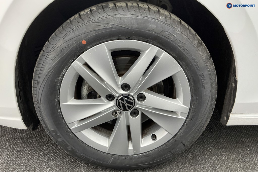 Volkswagen Golf Life Manual Petrol Hatchback - Stock Number (1577216) - 33rd supplementary image