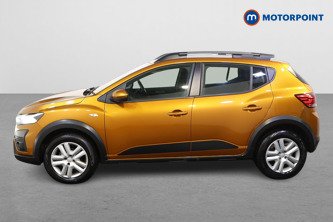 Dacia Sandero Stepway Expression Manual Petrol Hatchback - Stock Number (1577354) - Passenger side