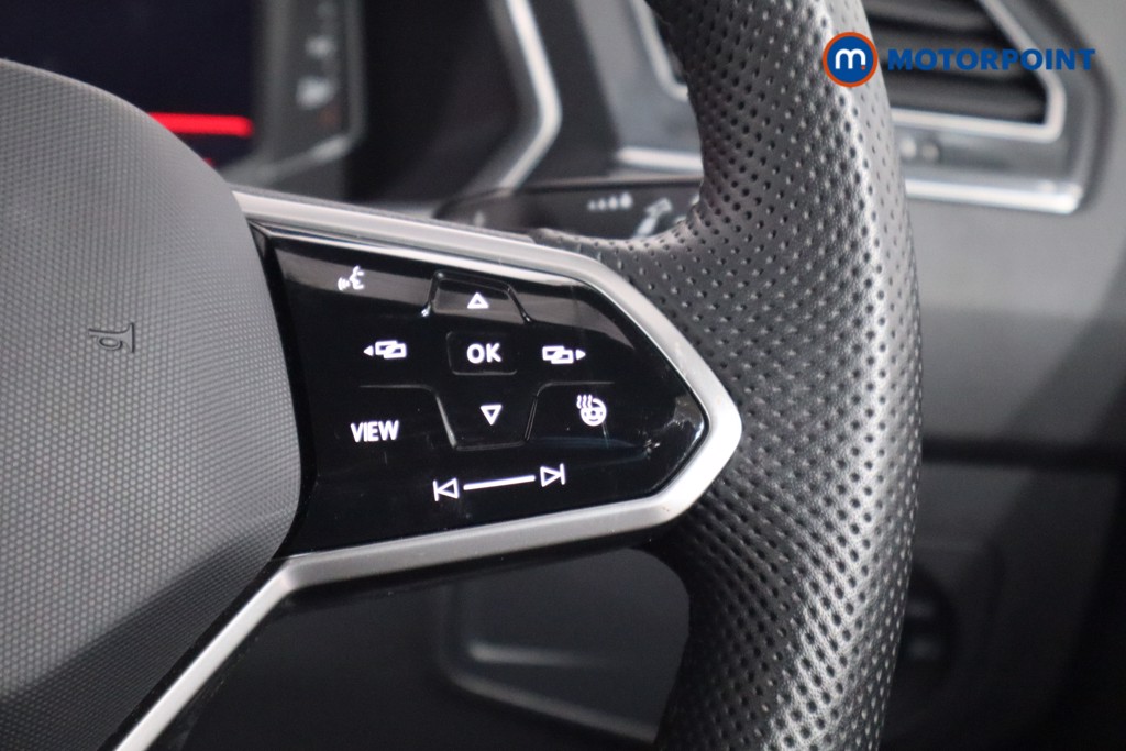 Volkswagen Tiguan R-Line Automatic Petrol SUV - Stock Number (1578295) - 8th supplementary image