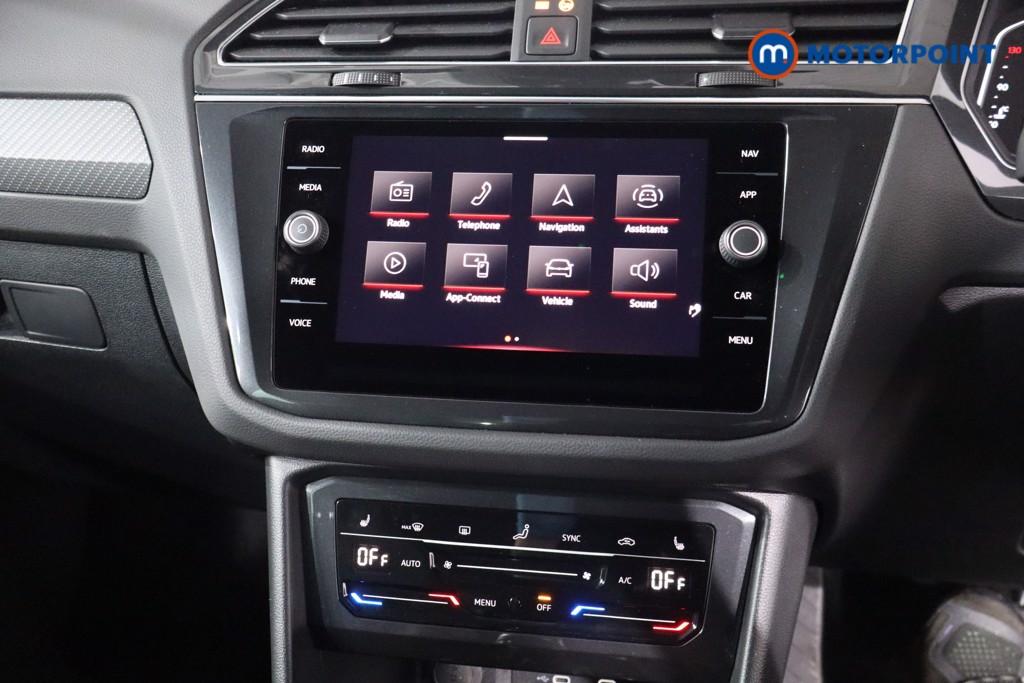 Volkswagen Tiguan R-Line Automatic Petrol SUV - Stock Number (1578295) - 15th supplementary image