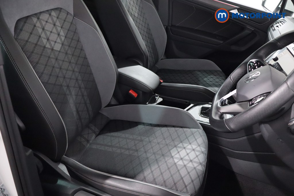 Volkswagen Tiguan R-Line Automatic Petrol SUV - Stock Number (1578295) - 23rd supplementary image