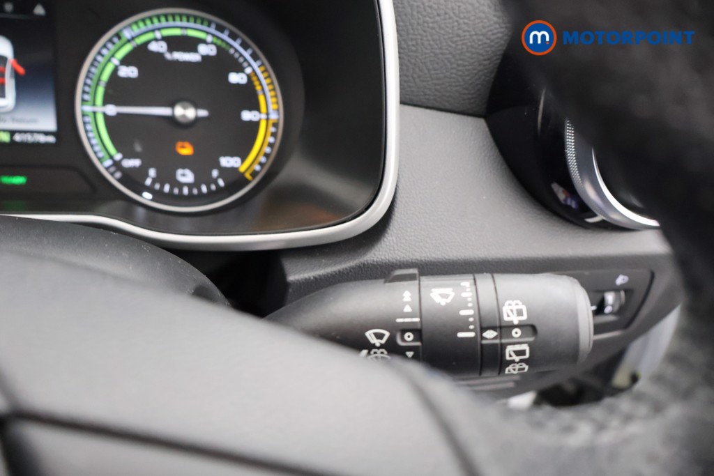 Mg Motor Uk ZS Exclusive Automatic Electric SUV - Stock Number (1581378) - 6th supplementary image