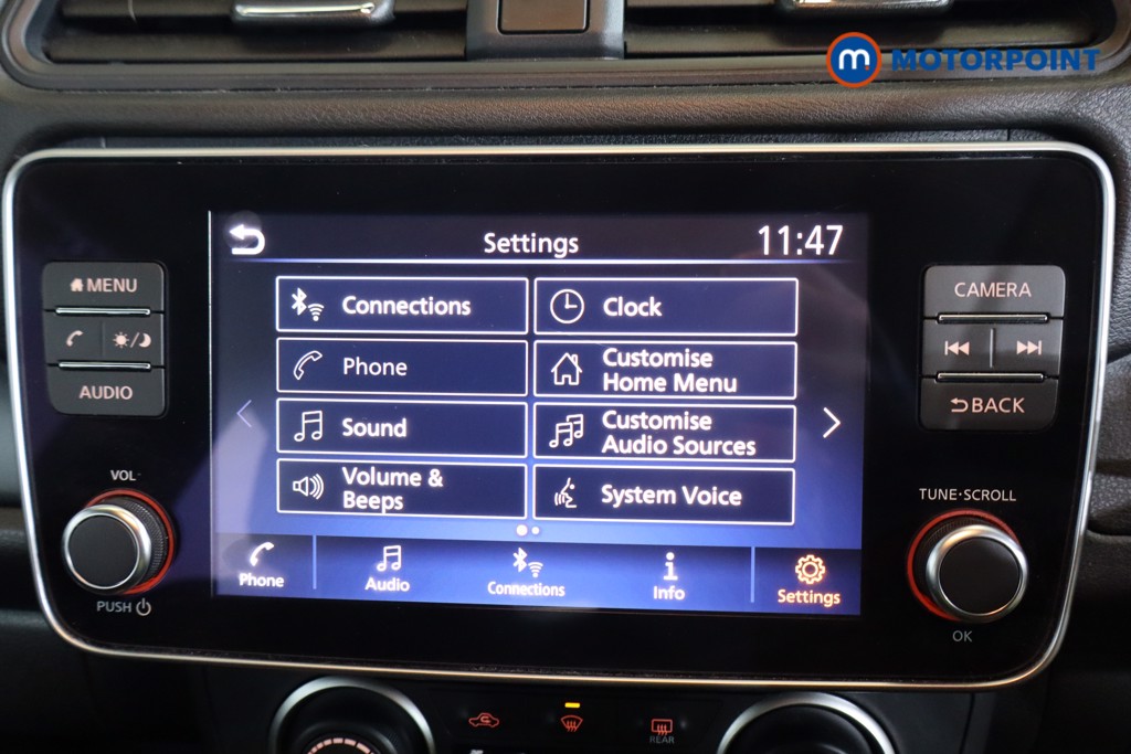 Nissan Leaf Acenta Automatic Electric Hatchback - Stock Number (1582104) - 9th supplementary image