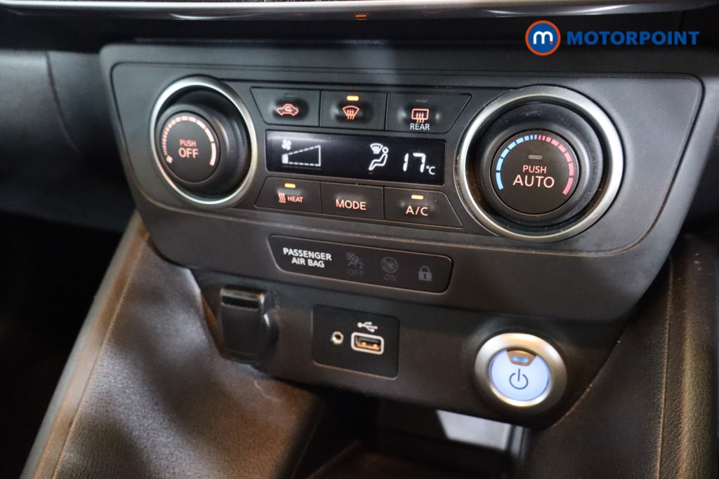 Nissan Leaf Acenta Automatic Electric Hatchback - Stock Number (1582104) - 10th supplementary image