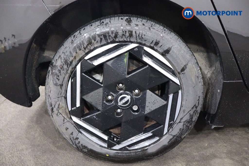 Nissan Leaf Acenta Automatic Electric Hatchback - Stock Number (1582104) - 23rd supplementary image