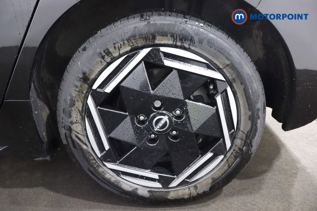 Nissan Leaf Acenta Automatic Electric Hatchback - Stock Number (1582104) - 26th supplementary image