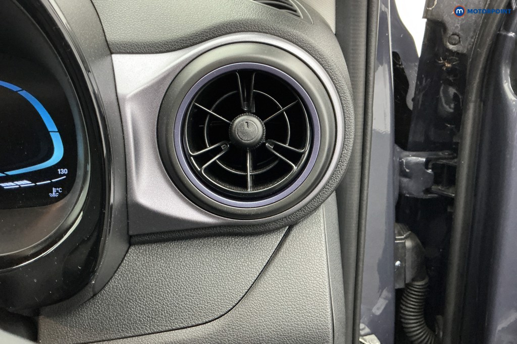 Hyundai I10 Premium Automatic Petrol Hatchback - Stock Number (1583646) - 16th supplementary image