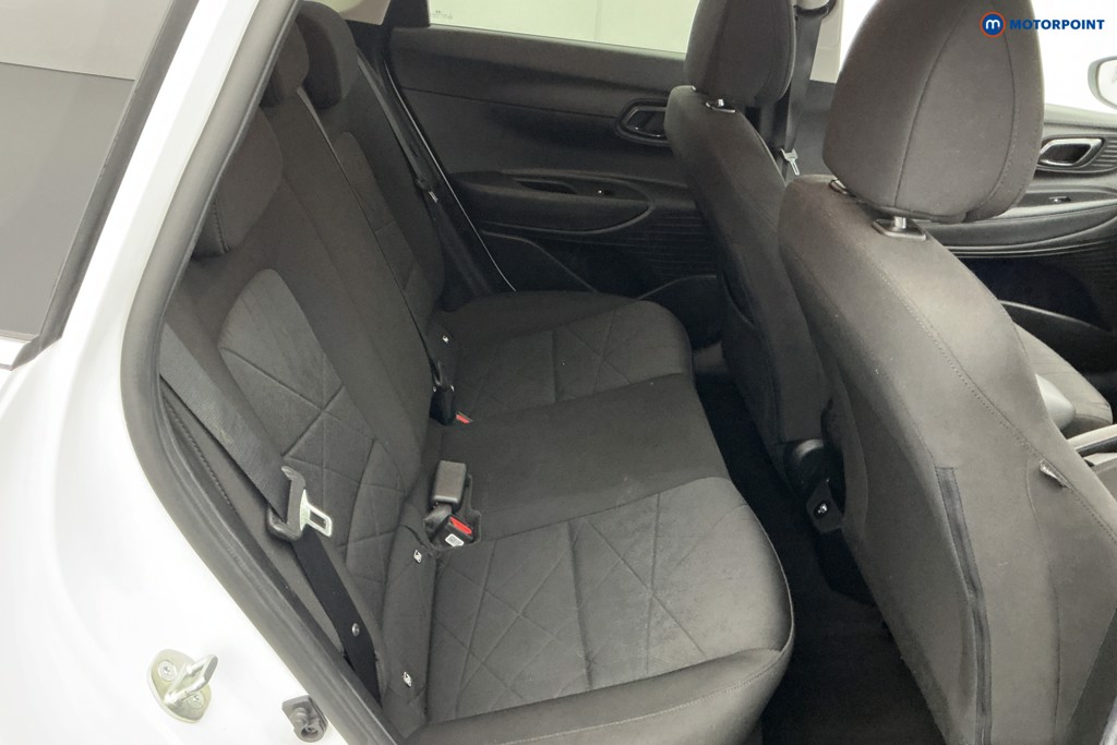 Hyundai Bayon Premium Automatic Petrol SUV - Stock Number (1583651) - 4th supplementary image