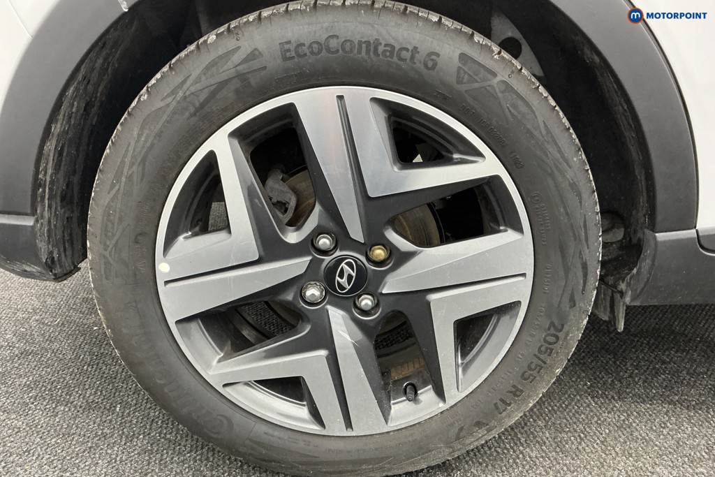 Hyundai Bayon Premium Automatic Petrol SUV - Stock Number (1583651) - 33rd supplementary image