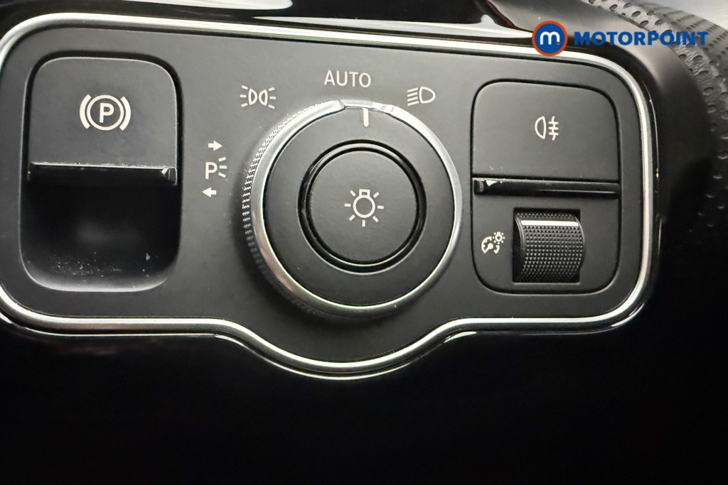 Mercedes-Benz CLA Amg Line Automatic Petrol Coupe - Stock Number (1584862) - 15th supplementary image