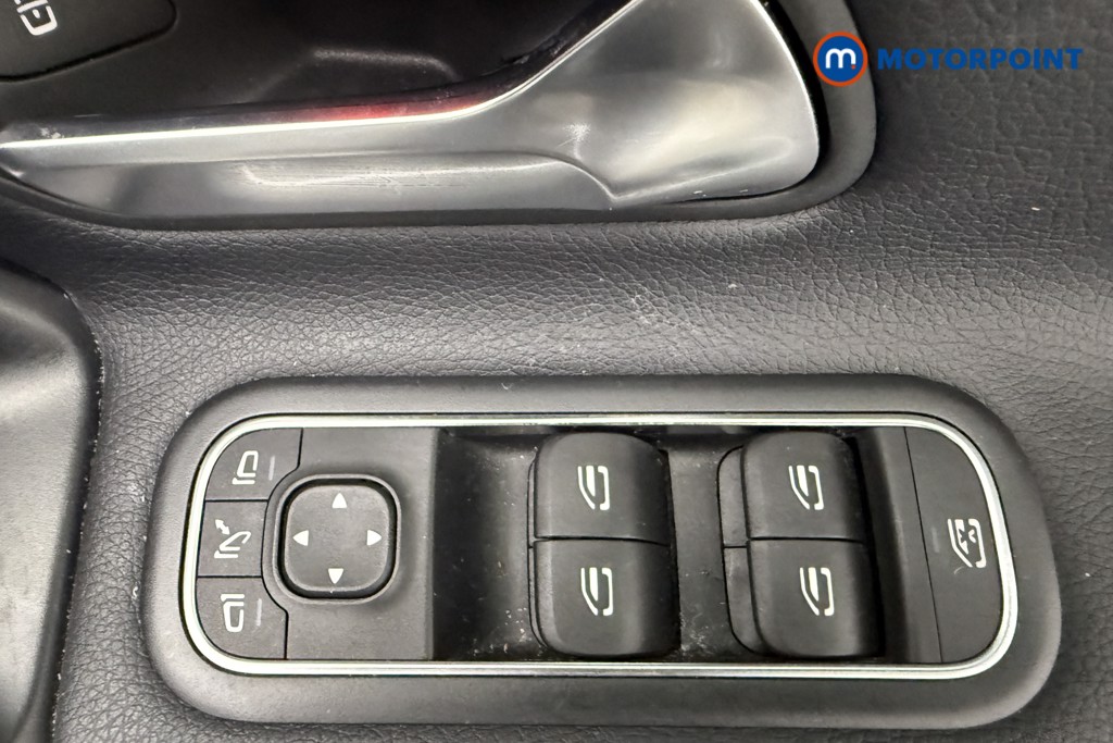 Mercedes-Benz CLA Amg Line Automatic Petrol Coupe - Stock Number (1584862) - 17th supplementary image