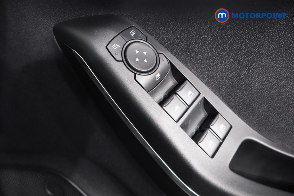 Ford Fiesta St-Line Vignale Manual Petrol Hatchback - Stock Number (1585874) - 14th supplementary image