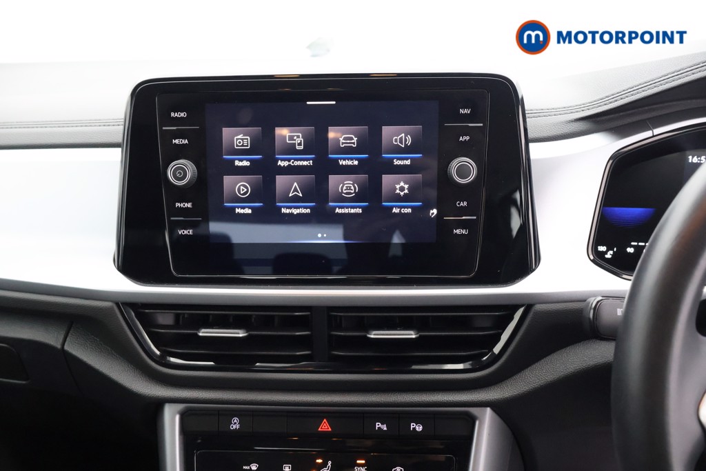 Volkswagen T-Roc Life Manual Petrol SUV - Stock Number (1586776) - 9th supplementary image