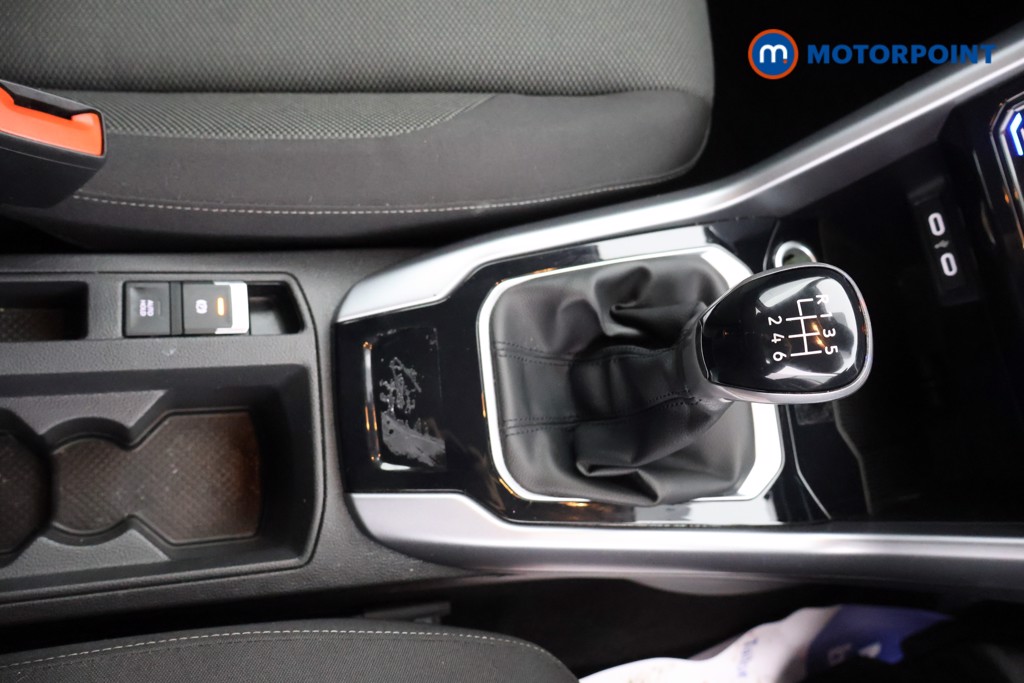 Volkswagen T-Roc Life Manual Petrol SUV - Stock Number (1586776) - 13th supplementary image