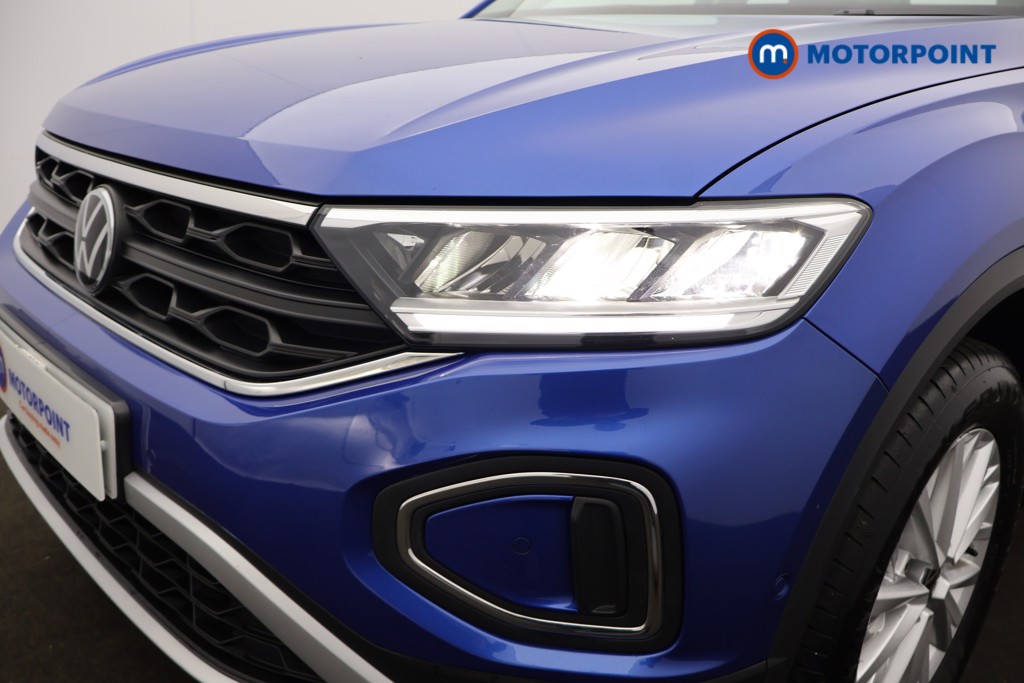 Volkswagen T-Roc Life Manual Petrol SUV - Stock Number (1586776) - 29th supplementary image