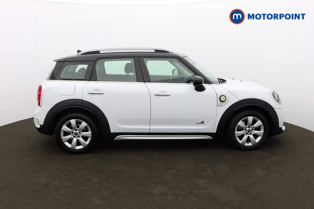 Mini Countryman Cooper S E Classic Automatic Petrol Plug-In Hybrid SUV - Stock Number (1587040) - Drivers side