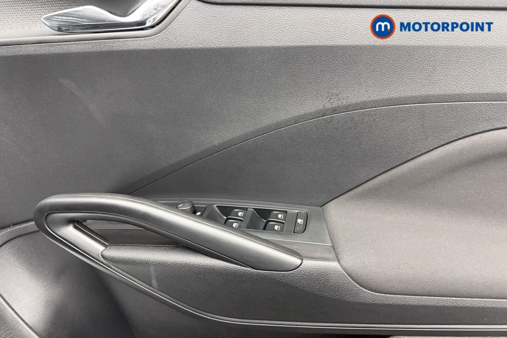 Skoda Fabia Colour Edition Manual Petrol Hatchback - Stock Number (1587096) - 17th supplementary image