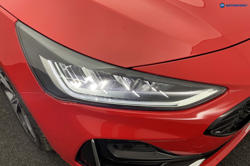 Ford Focus St-Line Vignale Automatic Diesel Hatchback - Stock Number (1587690) - 23rd supplementary image