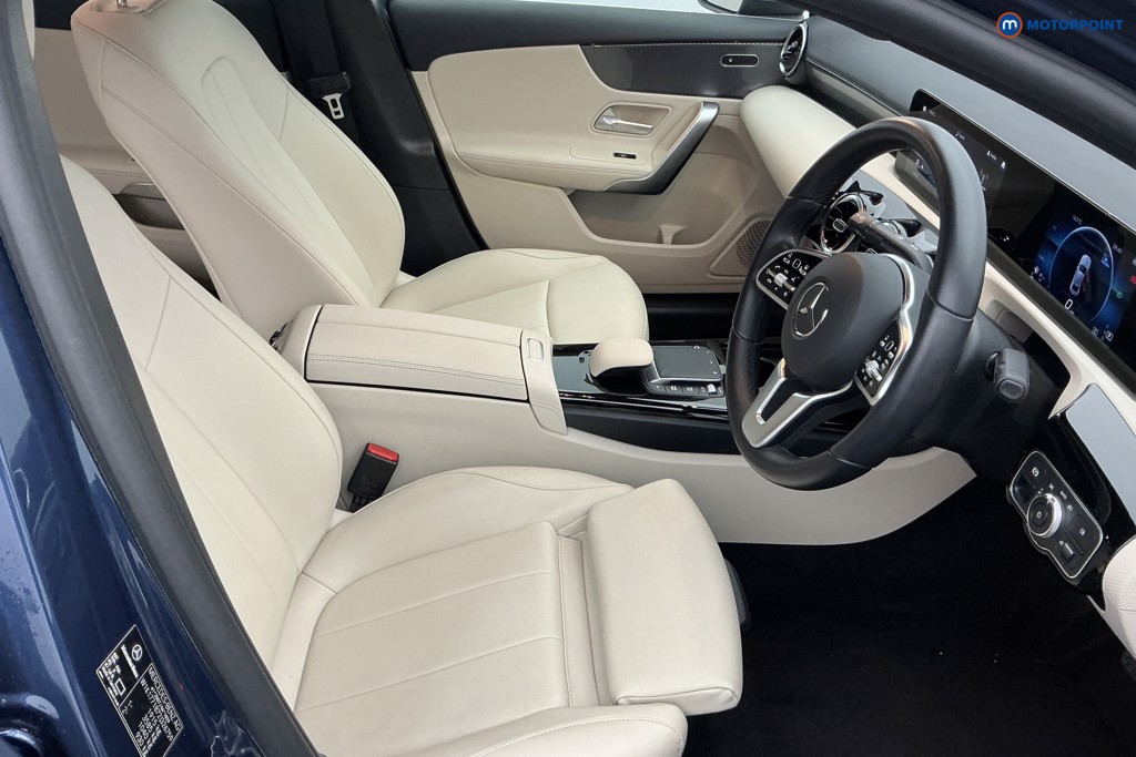 Mercedes-Benz A Class Sport Executive Edition Automatic Petrol Saloon - Stock Number (1588475) - 5th supplementary image