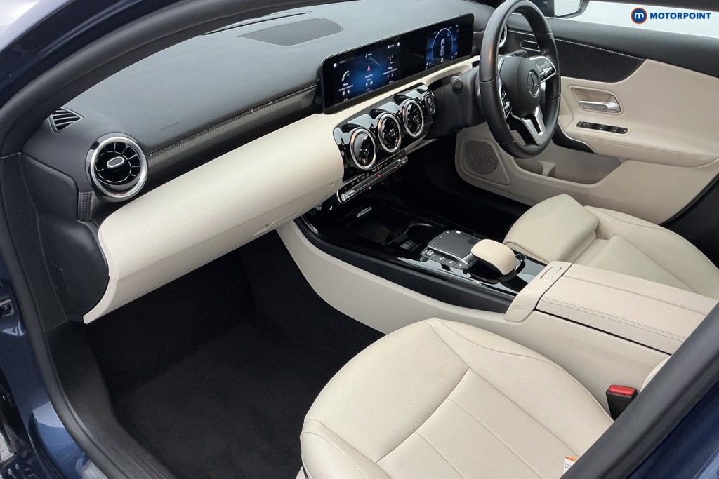 Mercedes-Benz A Class Sport Executive Edition Automatic Petrol Saloon - Stock Number (1588475) - 8th supplementary image