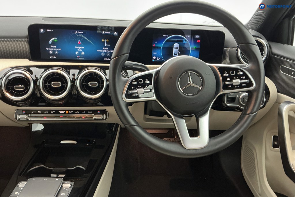 Mercedes-Benz A Class Sport Executive Edition Automatic Petrol Saloon - Stock Number (1588475) - 10th supplementary image