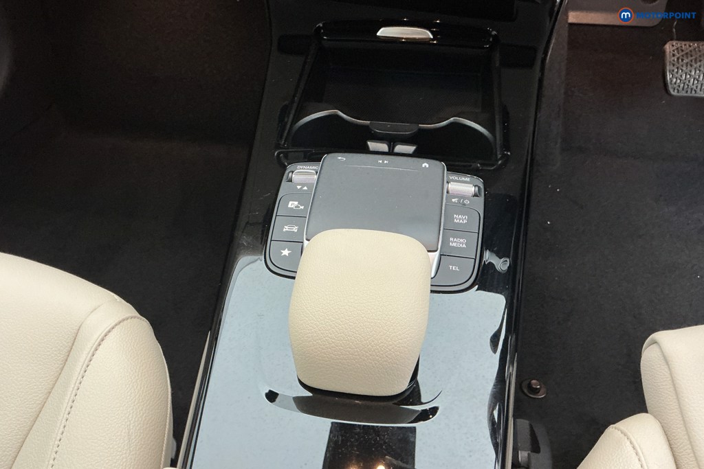 Mercedes-Benz A Class Sport Executive Edition Automatic Petrol Saloon - Stock Number (1588475) - 14th supplementary image