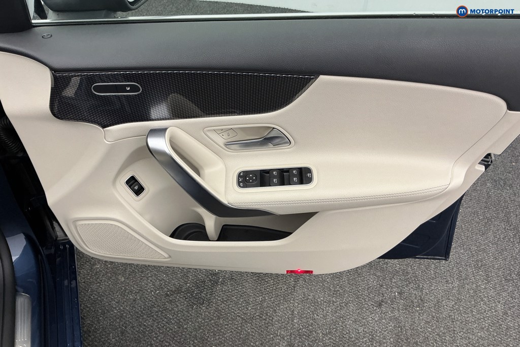 Mercedes-Benz A Class Sport Executive Edition Automatic Petrol Saloon - Stock Number (1588475) - 20th supplementary image