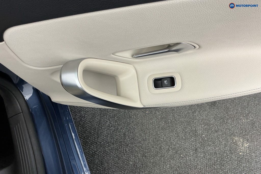 Mercedes-Benz A Class Sport Executive Edition Automatic Petrol Saloon - Stock Number (1588475) - 23rd supplementary image