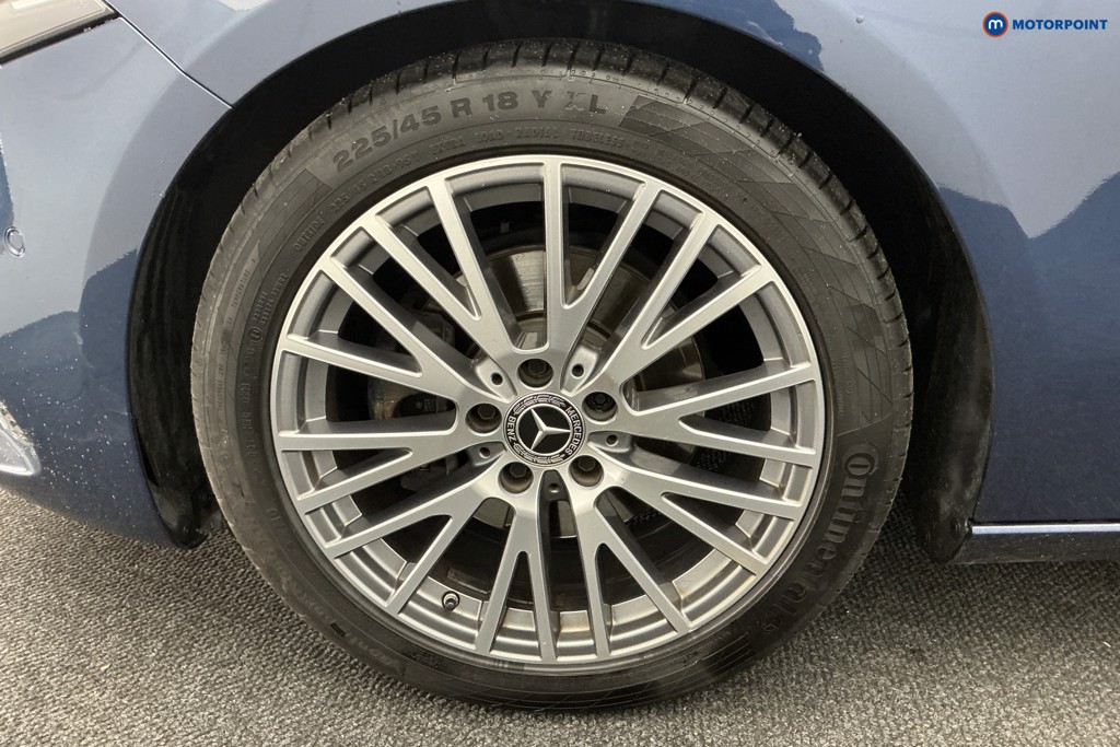 Mercedes-Benz A Class Sport Executive Edition Automatic Petrol Saloon - Stock Number (1588475) - 33rd supplementary image