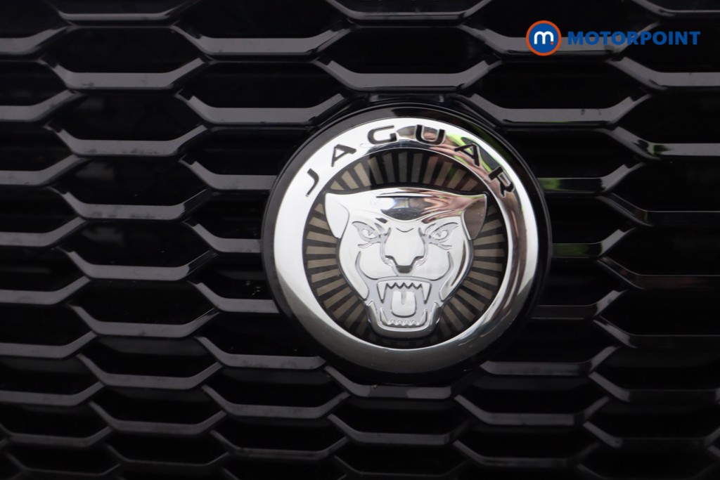 Jaguar XE R-Dynamic Se Black Automatic Diesel Saloon - Stock Number (1588617) - 34th supplementary image