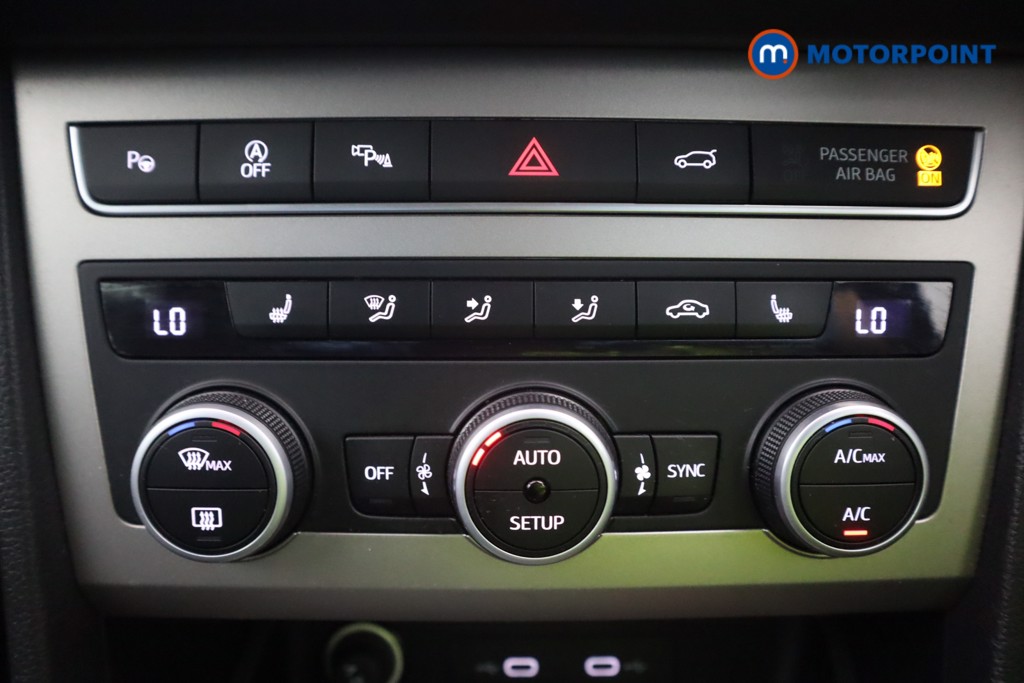 Seat Ateca Xperience Lux Automatic Diesel SUV - Stock Number (1588932) - 11th supplementary image