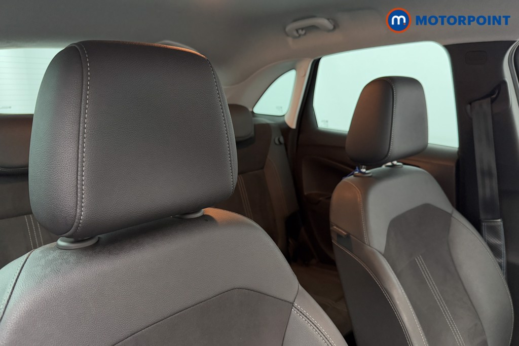 Vauxhall Crossland Ultimate Manual Petrol SUV - Stock Number (1588973) - 19th supplementary image