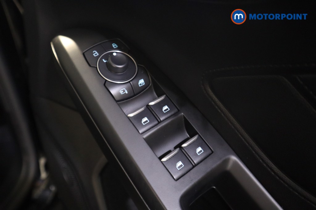 Ford Focus Active X Manual Petrol Hatchback - Stock Number (1589823) - 12th supplementary image