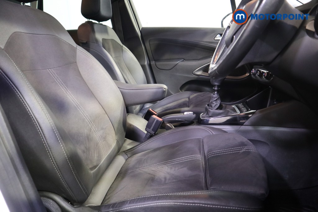 Vauxhall Crossland Ultimate Manual Diesel SUV - Stock Number (1590013) - 16th supplementary image