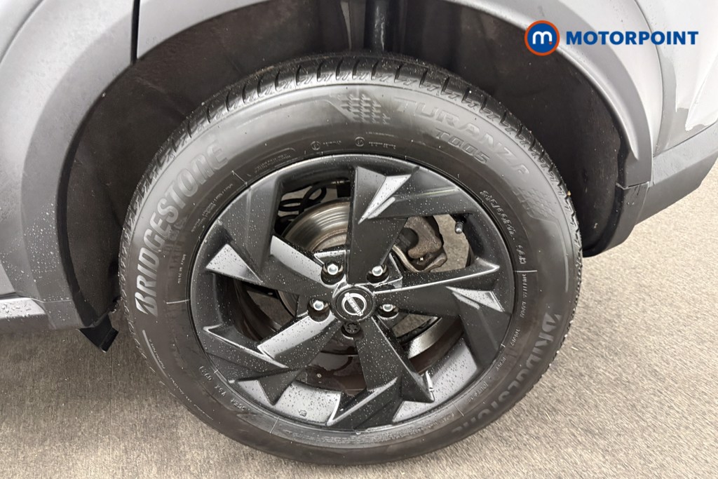 Nissan Juke N-Connecta Automatic Petrol SUV - Stock Number (1590215) - 36th supplementary image