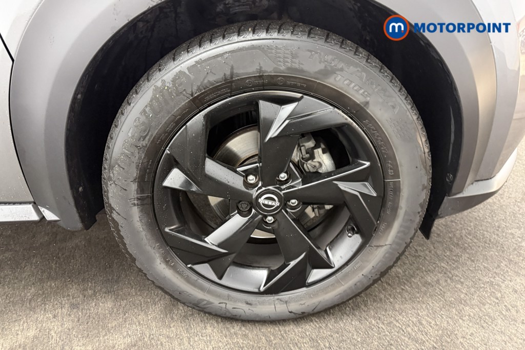 Nissan Juke N-Connecta Automatic Petrol SUV - Stock Number (1590215) - 38th supplementary image